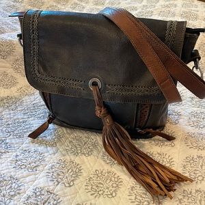 Bedstu crossbody purse: Whoopi
